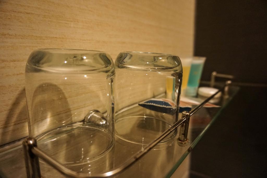 Erica Hotel Johor Bahru Buitenkant foto