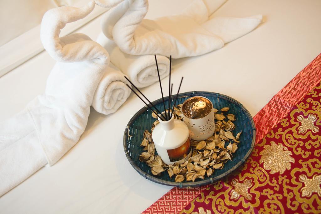 Erica Hotel Johor Bahru Buitenkant foto