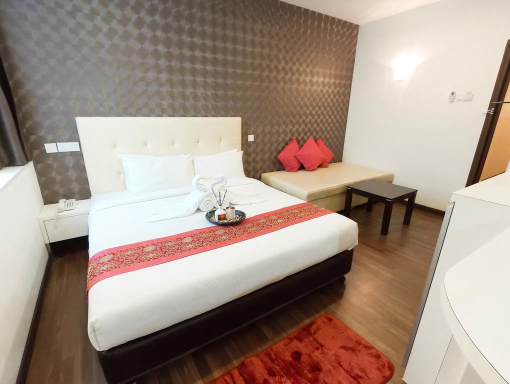 Erica Hotel Johor Bahru Buitenkant foto