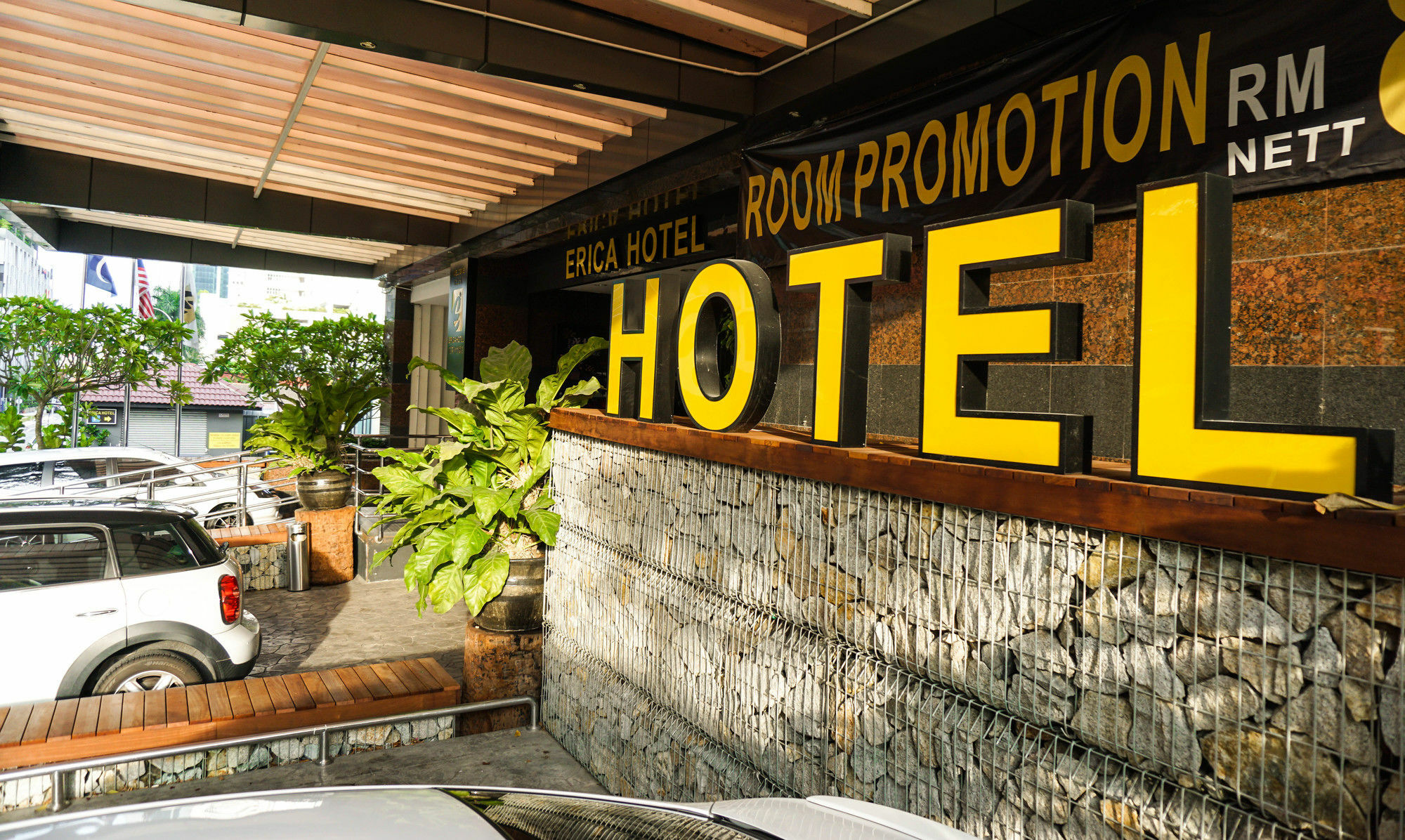 Erica Hotel Johor Bahru Buitenkant foto